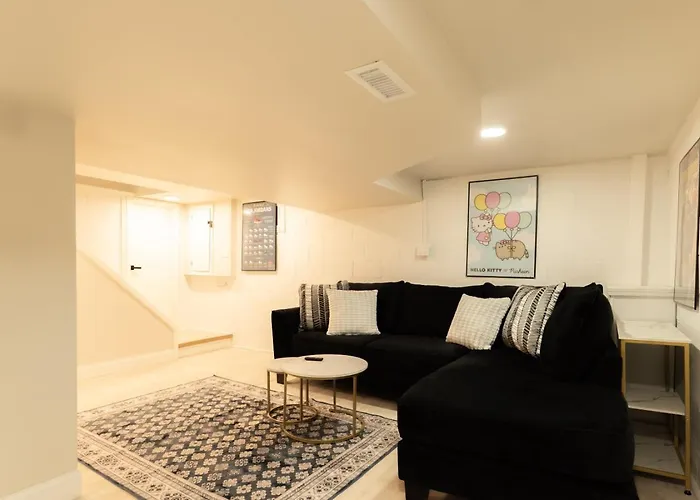 Casa vacanze Work, Rest And Gather - Spacious 3br With Modern Charm Dunlap